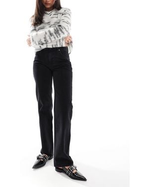Pull&Bear Mid Waist Straight Leg Jeans - Black
