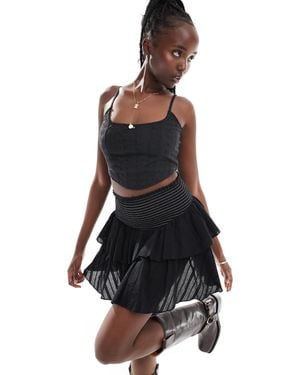 Daisy Street Square Neck Broiderie Cami Crop Top With Rosette Detail - Black