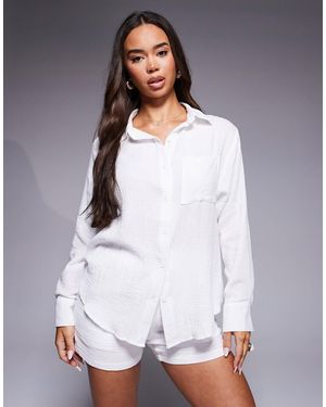 Missy Empire Missy Empire Cheesecloth Pocket Detail Shirt - White