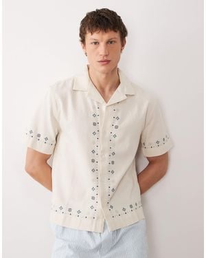 Abercrombie & Fitch Cotton & Linen Mix Embroidered Pattern Short Sleeve Shirt - White