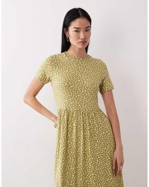 Wednesday's Girl Short Sleeve Midaxi Smudge Spot Print - Green