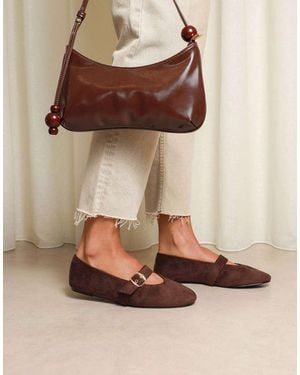 SIMMI Fleur Buckle Ballet Flats - Brown