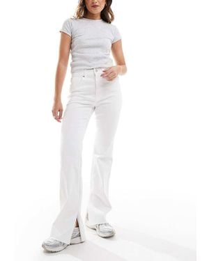 Stradivarius D74 Flare Slit Jean - White