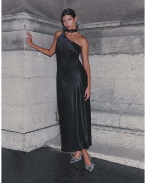 4th & Reckless Satin One Shoulder Drape Scarf Detail Maxi Dress - Gray