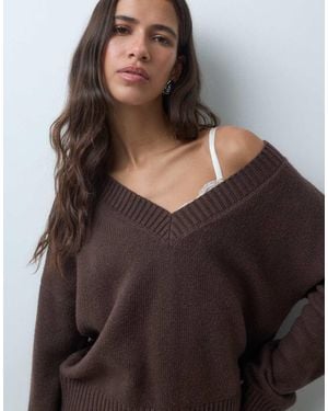 Hollister Knitted V Neck Jumper - Brown