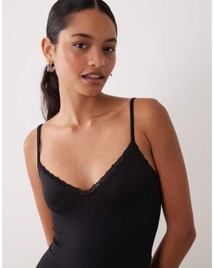 New Look Body Met Kanten Randjes En Smalle Bandjes - Zwart