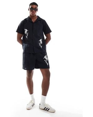 New Look Crinkle Embroidered Shorts Co-ord - Blue