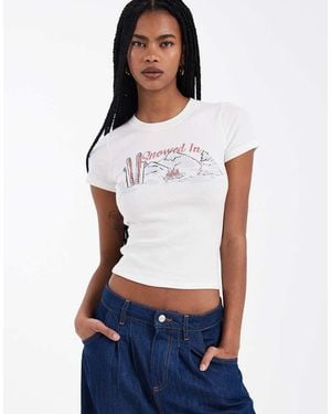 Hollister Festive Graphic T-Shirt - White