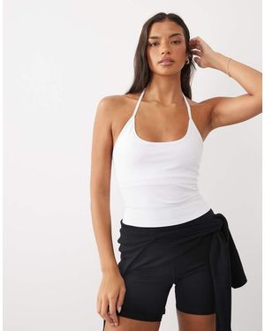 4505 Top Lencero De Tacto Suave Con Cuello Halter Y Sujetador Interior En - Blanco