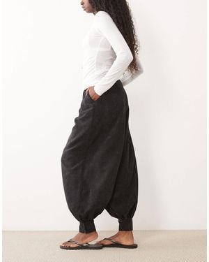ASOS Ballonhose aus cord - Weiß