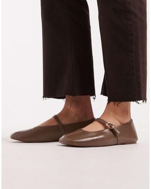 schuh London Ballet Flats With Buckle Strap - Brown