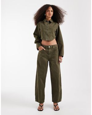ASOS Vaqueros Caquis De Talle Bajo Y Corte Barrel De -Neutro - Verde