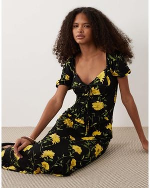 ASOS Scalloped Collar Puff Sleeve Seam Detail Maxi Tea Dress - Multicolor