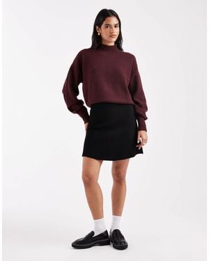 Vero Moda – schwingender minirock aus strick - Rot