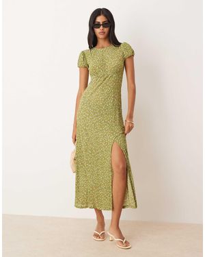 Mango – plissiertes midikleid mit blumenmuster - Mettallic