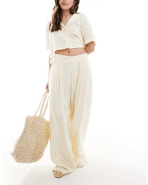 Stradivarius Pleat Front Wide Leg Tailored Trousers - Natural