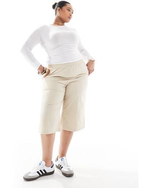 Renee Studio Plus Exclusive Elasticated Waistband Longline Shorts - White