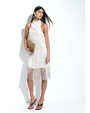 ASOS Vestido Corto Con Cuello Desbocado Y Detalle De Flecos De Satén-Blanco