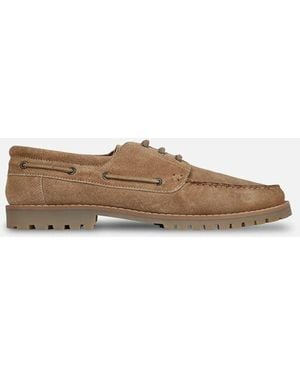 Thomas Crick Cape Suede Boat Shoes With Cleated Sole - White