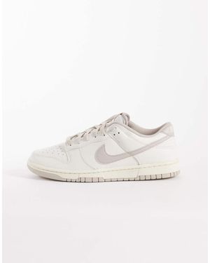 Nike Dunk Low Retro Trainers - White