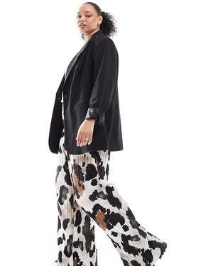 Vero Moda Pantaloni Plissé A Fondo Ampio Con Stampa Animalier Astratta - Nero