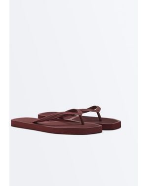 Oysho Embossed Beach Sandals - Brown
