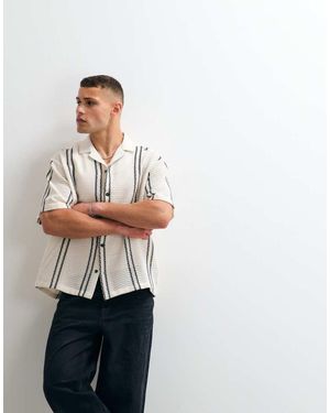 ASOS Camicia Oversize All'Uncinetto Color Panna A Righe Con Rever - Bianco