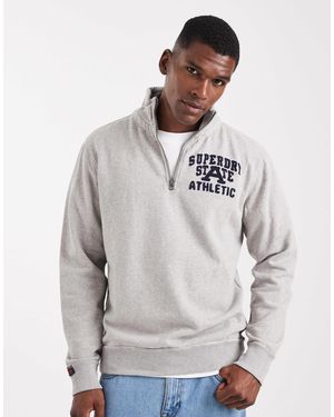Superdry – vintage athletic – vintage-pullover aus sweatstoff - Grau