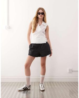 Weekday Geruite Short - Roze