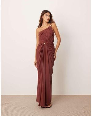 ARRANGE Vestido Largo Marrón Asimétrico Con Diseño Drapeado, Detalle Retorcido Y Herraje De Metal De - Rosa