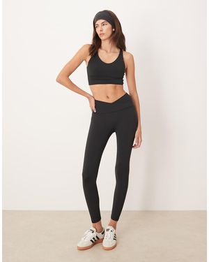 adidas Originals Three Stripes Studios Crossover Waistband leggings - Natural