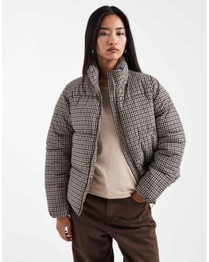 New Look Cropped Check Puffer Coat - Brown