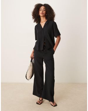Gina Tricot Pantaloni Vestibilità Comoda Neri - Neutro