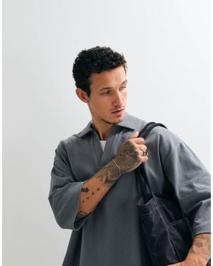 ASOS – kastiges oversize-polohemd aus schwerem material - Grau