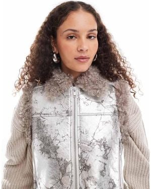 Monki Faux Fur Aviator Gilet With Shearling Trims - Grey