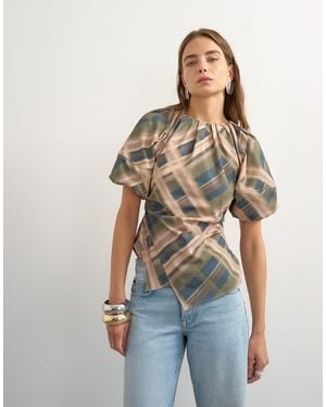 TOPSHOP Puff Sleeve Wrap Hem Detail Top - White