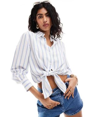 & Other Stories Camicia Misto Lino Blu E Bianca A Righe Annodata Sul Davanti - Bianco