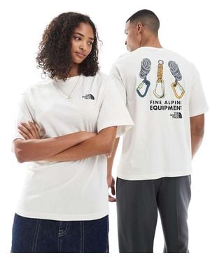 The North Face Explore Gear Unisex Relaxed Backprint T-shirt - Natural