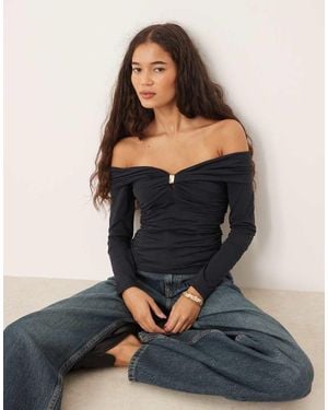 Abercrombie & Fitch Long Sleeve Off The Shoulder Hardware Top - Black
