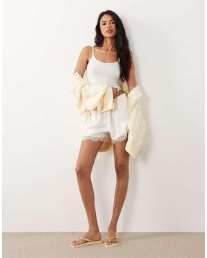 Gina Tricot Satin Lace Shorts - Natural