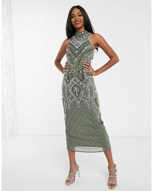 ASOS – Wadenlanges, verziertes Kleid mit hohem Ausschnitt - Grün