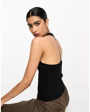 NA-KD Fijngebreide Top Met Rugdetail - Zwart
