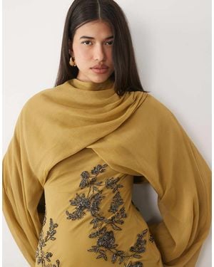 ASOS Vestido Largo De Corte Al Bies Adornado Con Mangas Largas Abullonadas En Verde Oliva-Multi - Amarillo