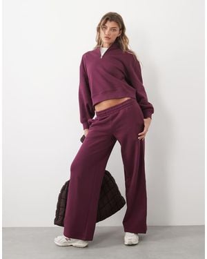 4505 Rest Day 400gsm Heavyweight Cotton Wide Leg Trackies - Red