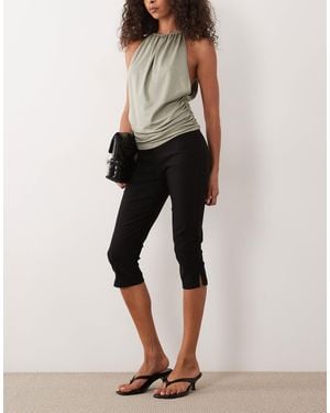Vesper – formende cropped-caprihose aus bengaline - Natur