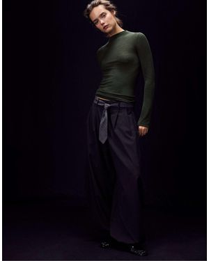 Stradivarius Basic pullover mit woll- und seidenanteil und stehkragen - Blau