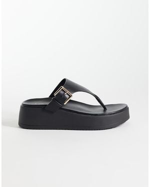 New Look Chunky Toe Post Sandal - Black