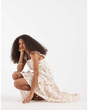 Vero Moda Ruffle Trim Tiered Maxi Dress - White