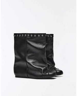 Bershka Flat Wide-shaft Studded Leather Ankle Boots - Black