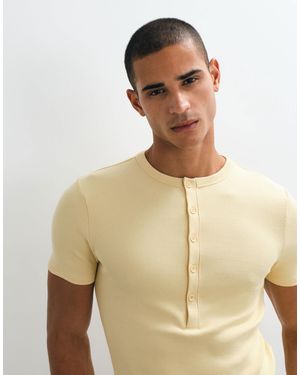 ASOS T-shirt moulant côtelé à col tunisien - Neutre